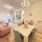 Cozy Flat With Terrace *