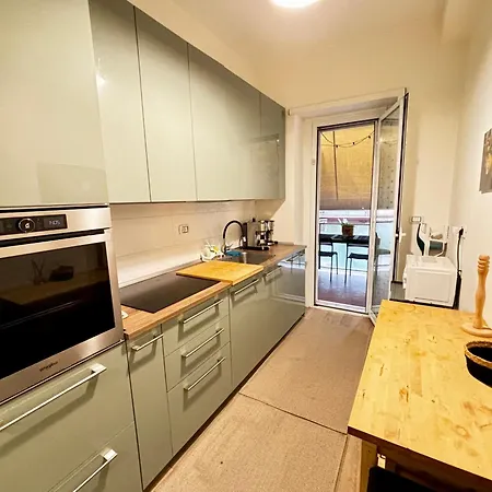 Cozy Flat With Terrace