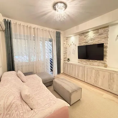 Cozy Flat With Terrace *