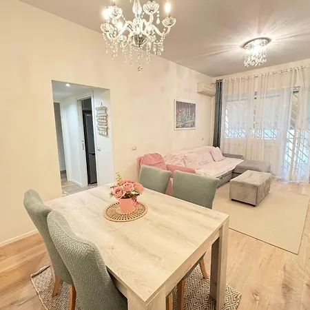 Cozy Flat With Terrace * רומא